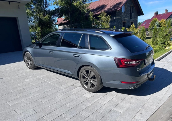 Skoda Superb cena 86100 przebieg: 131000, rok produkcji 2017 z Leśna małe 92